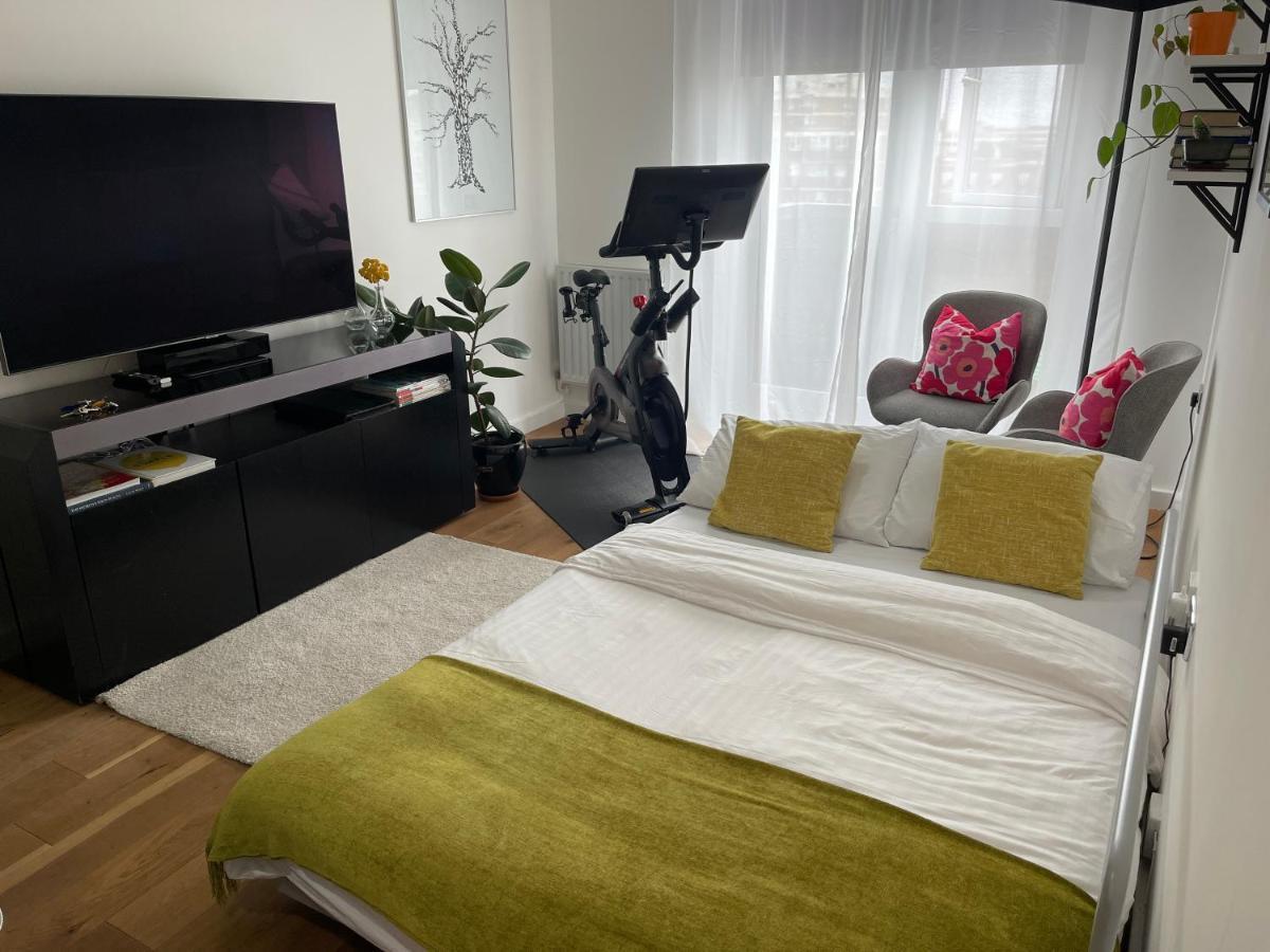 Peloton Organic Health Apartment In Angel, Old Street, Islington Londyn Zewnętrze zdjęcie
