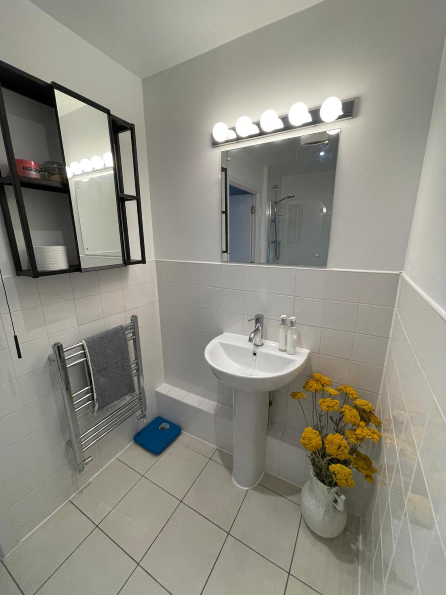 Peloton Organic Health Apartment In Angel, Old Street, Islington Londyn Zewnętrze zdjęcie